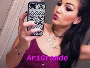 AriGrande