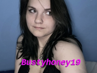 Bustyhoney19