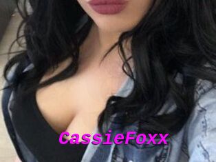 Cassie_Foxx