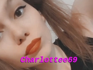 Charlottee69