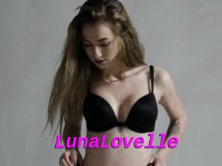 Luna_Lovelle