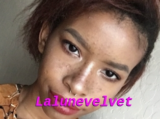 Lalunevelvet