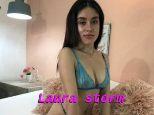 Laura_storm