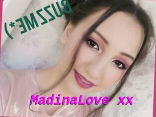 MadinaLove_xx