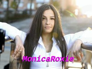 MonicaRoxie