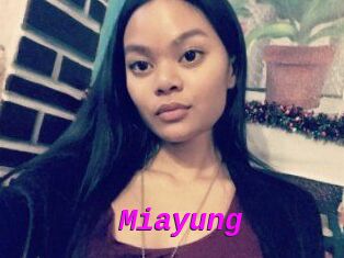 Mia_yung