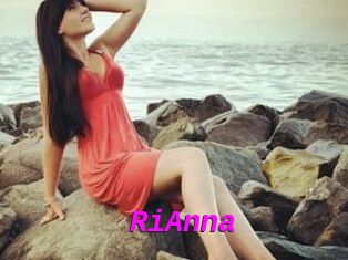 Ri_Anna