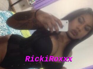 RickiRoxxx