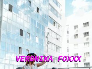 VERONIKA_FOXXX